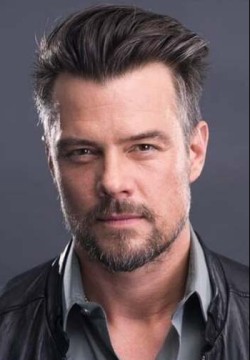 Джош Дюамель