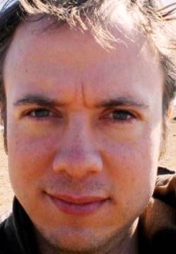 Джулиан Кларк