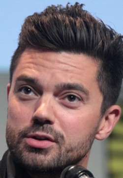 Доминик Купер