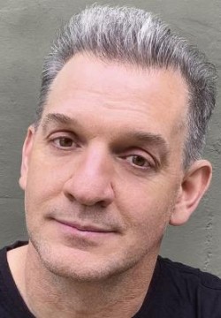 Дерек Драймон