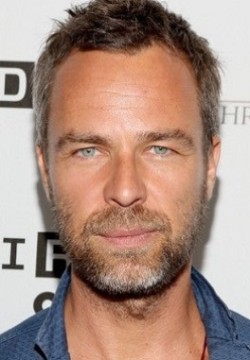 ДжейАр Борн