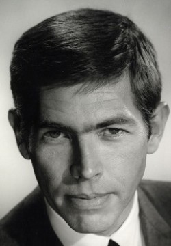 Джеймс Коберн