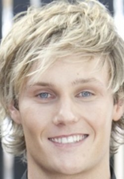 Джордан Патрик Смит