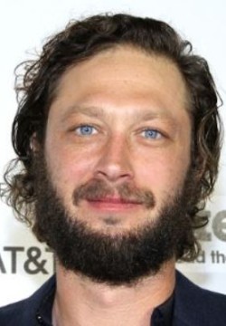 Эбон Мосс-Бакрак