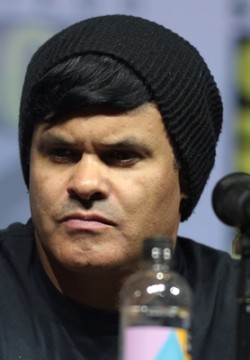 Элджин Джеймс