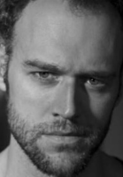 Эллиот Кауэн