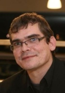 Эмилис Веливис