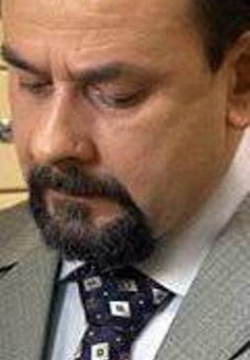 Евгений Серов