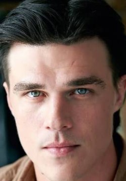 Финн Уиттрок