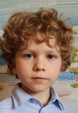 Андрей Андреев