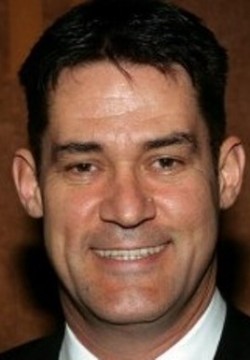 Грэм Ревелл