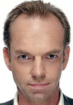 Хьюго Уивинг