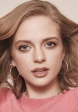 Ипек Филиз Язиджи