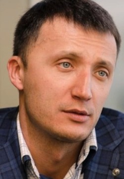 Константин Озеров