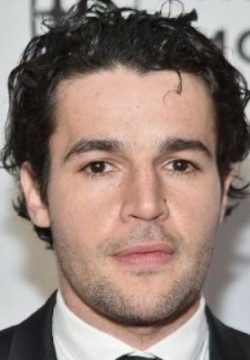 Кристофер Эбботт