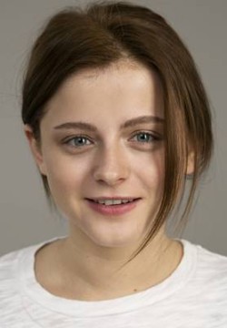 Ксения Суркова