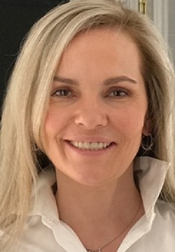 Наталья Лебедева