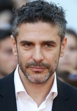 Леонардо Сбаралья