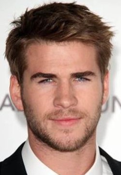 Лиам Хемсворт