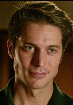 Лукас Браво