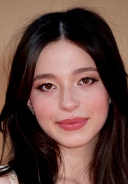 Мики Мэдисон