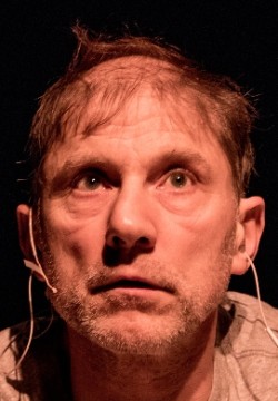 Саймон Макберни