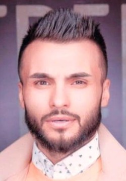 Максим Акбаров