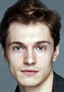 Максим Иванов