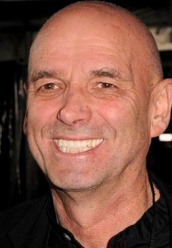 Мартин Кэмпбелл