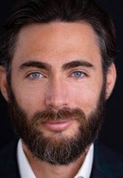 Джейк Дж. Меньяни