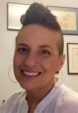 Моника Лаго-Кэйтис