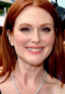 Джулианна Мур