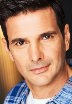 Майкл Десанте