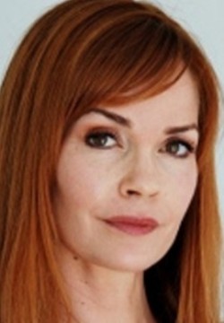 Натали Болтт