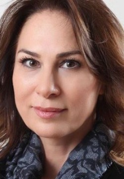 Нериман Угур