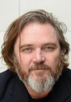 Алекс Фернс