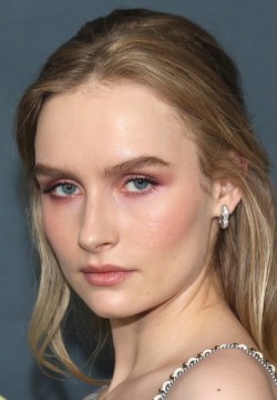 Оливия ДеДжонг