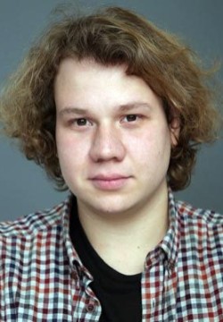 Павел Комаров