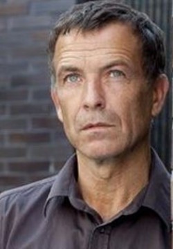 Раймонд Тири