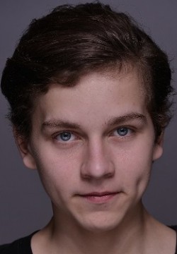 Петр Безменов