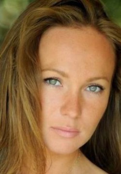 Полина Ларина