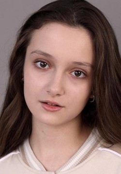 Полина Ватага