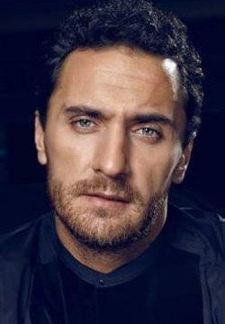 Фырат Челик