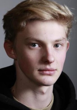 Антон Рогачев