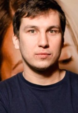 Роман Каримов