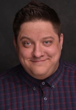 Роман Попов