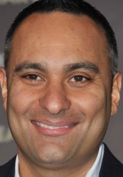 Расселл Питерс