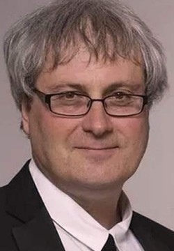 Саймон Кёртис