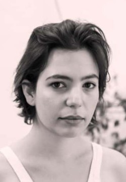 Симона Хазанавичус