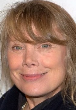 Сисси Спейсек